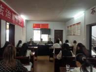 竹坪乡：巾帼普法乡村行 法律知识入民心