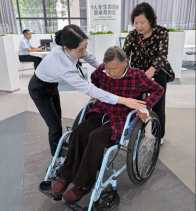 县数据局：高效办事 服务群众显真章