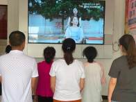 潘口乡 ：走廊变身“课堂” 