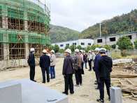 县供销社组织退休老干部开展重阳节活动