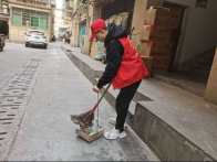 县人才服务中心开展“清洁家园”活动