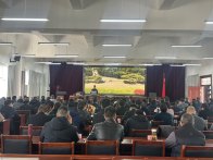 县委党校中青班学员收看十堰市“领导干部大讲堂”