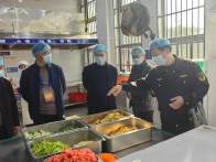 “食”力护航 共筑校园食品安全防线