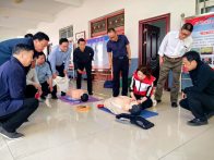 应急救护培训进党校 党员干部争当“救护员”