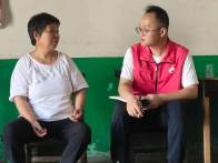 官渡镇：夏日走访送清凉 户户走到润民心