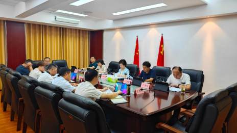 县政府党组开展集中学习