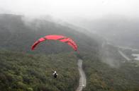 三载乘风起，荆门展新姿——三届滑翔伞定点世界杯为荆门带来了什么