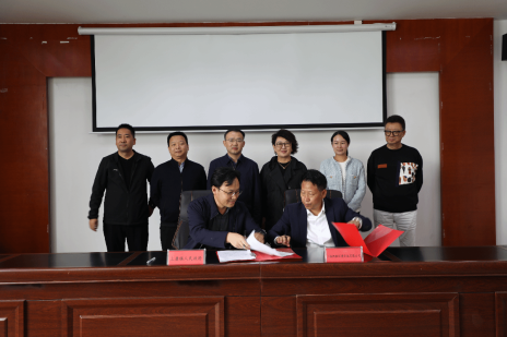 23家企业考察团赴竹山考察洽谈