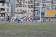 十堰首届足球超级联赛在竹山激情开赛