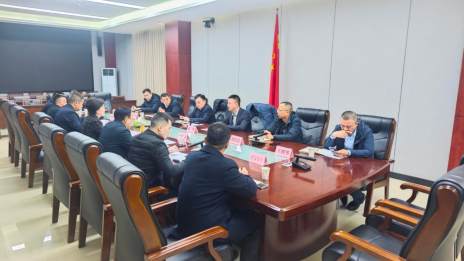 王麗媛會見市金融機構相關領導