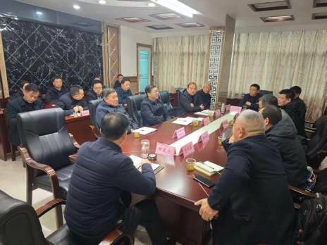 中国林科院考察我县肚倍产业