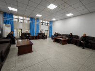 县委统战部走访慰问竹山一中党外知识分子