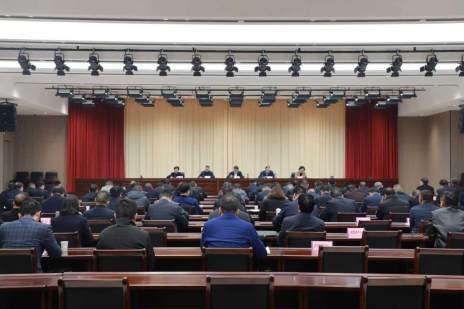 县委政法工作会议召开