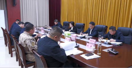 县委常委会树立和践行正确政绩观学习教育读书班暨县委理论学习中心组2026年第五次集体学习会举行