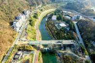 霍河大桥主体正式贯通