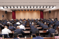 ​县委常委会（扩大）会议暨乡镇党委书记座谈会召开