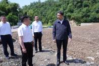 曾祥成调研督导高标准农田建设和防汛抗旱等工作 