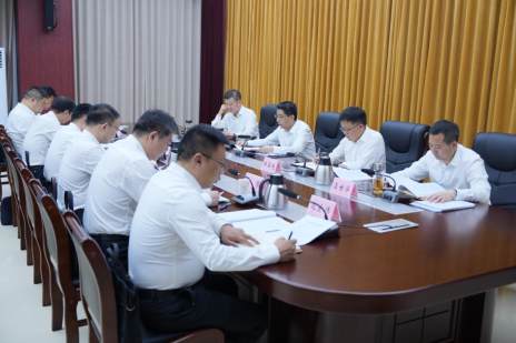 县委召开树立和践行正确政绩观学习教育“科学决策”专题研讨会