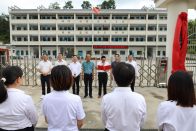 竹山县实验小学、文峰小学融合型教联体举行揭牌仪式