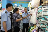 县市场监管局整治“关键小事”换取民心大事