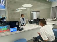 县行政审批局: “小窗口”尽显“大职责”