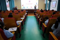 麻家渡柿树坪小学：阳光“心”行动 健康梦起航