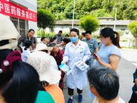 官渡镇联合县中医院开展下乡义诊活动