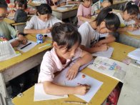 宝丰镇中心学校考察非统考学科教学效果