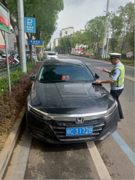 麻家渡镇进行集镇车辆管理专项整治行动