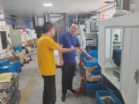 县招商服务中心：访企业抓项目  谋新篇开新局