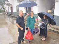 上庸镇：扎实开展“户户走到”工作