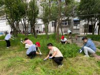 县民政局开展包联小区环境整治工作