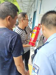 官渡镇系牢项目建设“安全绳”