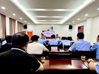 柳林乡：人民调解员持证上岗