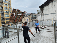 县城管执法局多措并举排查整治广告招牌安全隐患