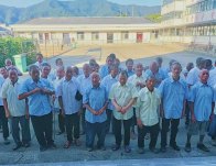 爱心捐赠福利院，“衣”依相伴撒真情