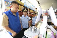 柳林市场监管所：计量检定送上门 便民服务“零距离” 