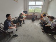 县实验小学走访高关爱学生家庭