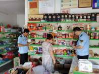 文峰市场监管所护航校园食品安全