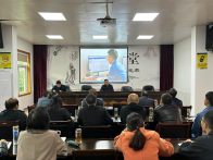 县移民服务中心：学习道德模范 聚焦岗位职责