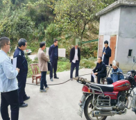 县司法局上门入矫温暖关怀特殊对象