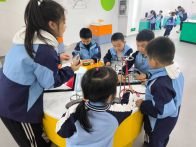 县科技馆开展“体验科学魅力 培养创新精神” 科普活动