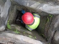 县城管执法局：清淤疏浚保通畅 筑牢防汛“安全网”