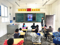 官渡镇梁家小学开展森林防火宣传教育活动
