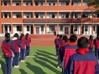 县第二实验小学五大举措筑牢校园安全防线