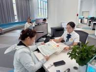 竹山县数据局政务服务升级  营商环境“优”无止境