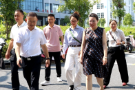 “京堰劳模工匠助企行”走进我县