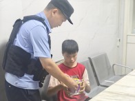 溢水镇：民警暖心守护迷途少年