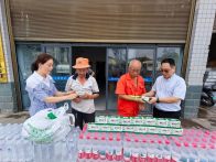 县民宗局开展夏日送清凉活动