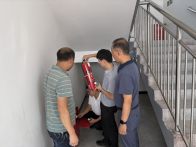 擂鼓镇：开学查校园安全 筑牢师生防线